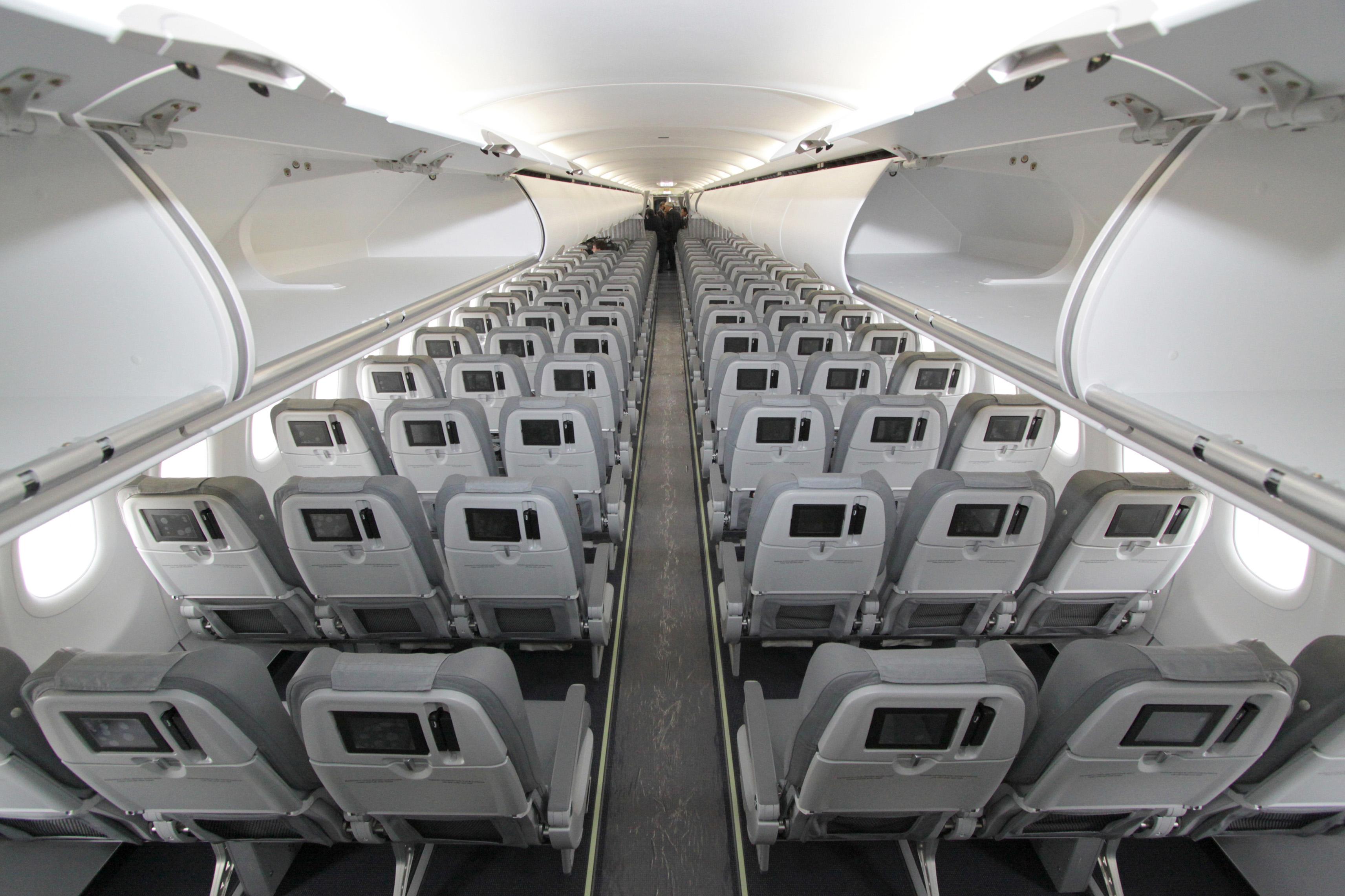 Care sunt obiectele surprinzatoare pe care oamenii le uita in avioane