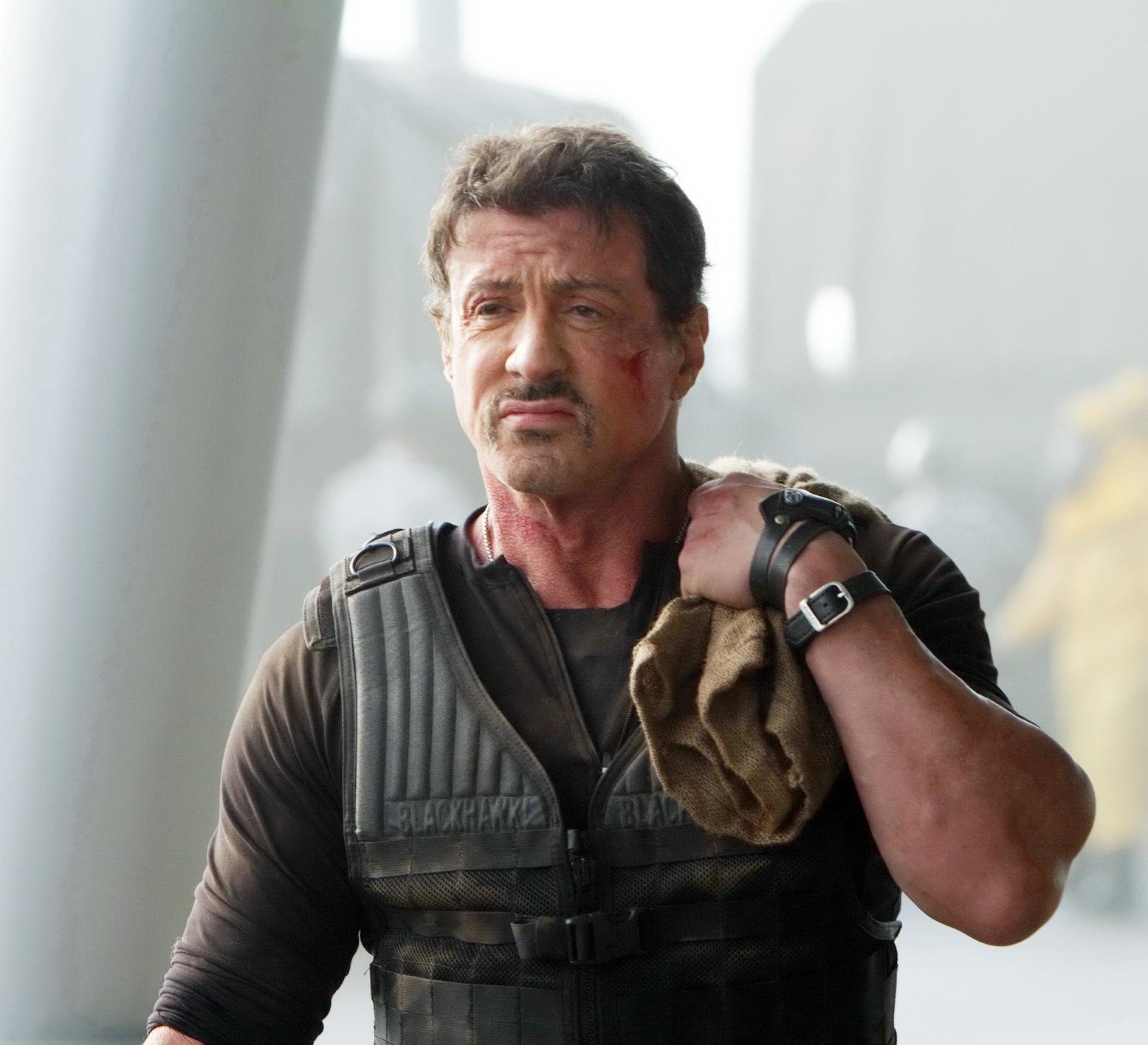 Sylvester Stallone ar putea reveni pe marile ecrane. Se negociaza o noua productie Rambo!