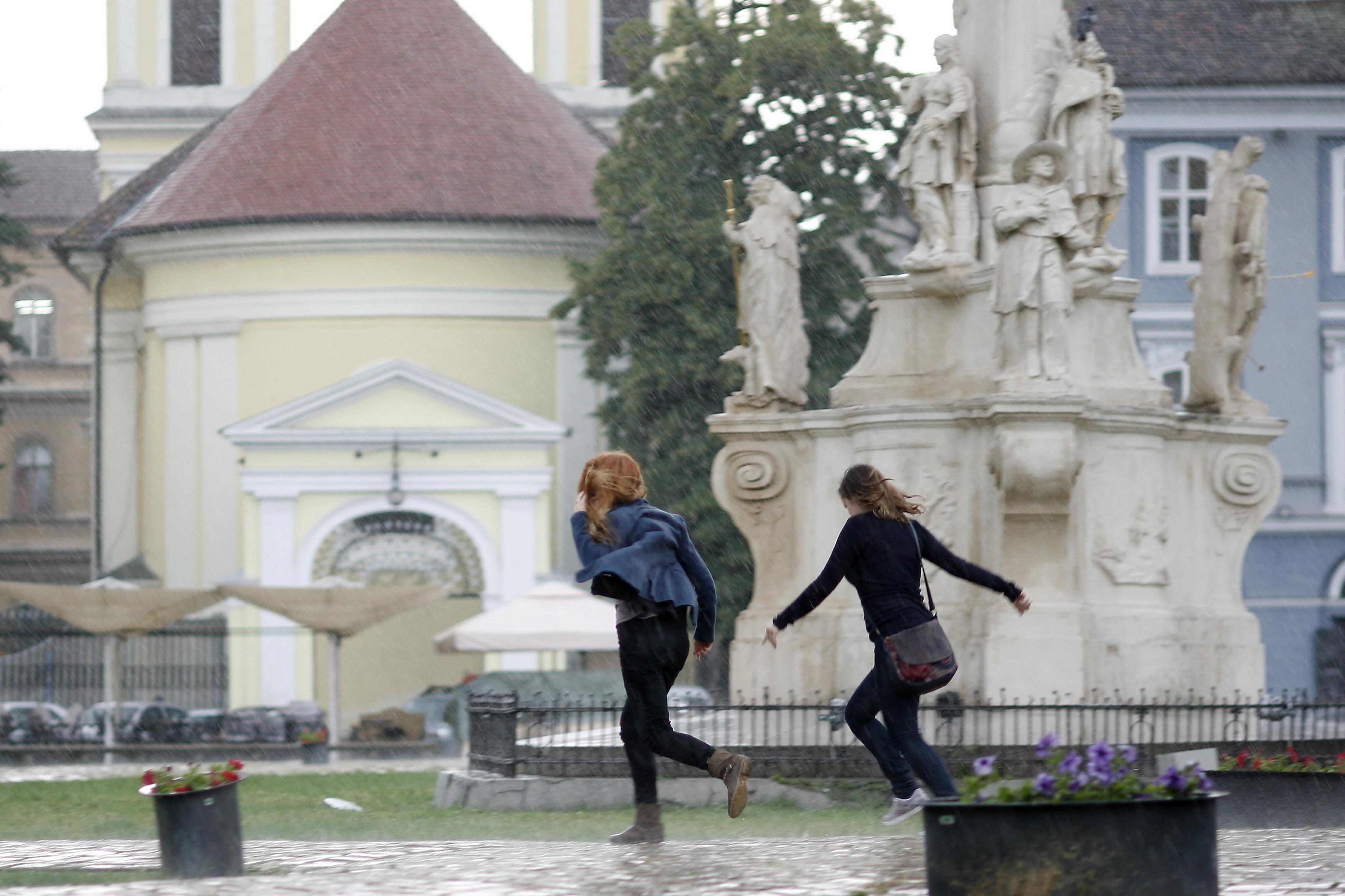 Prognoza METEO pentru doua saptamani! Vremea se raceste 
