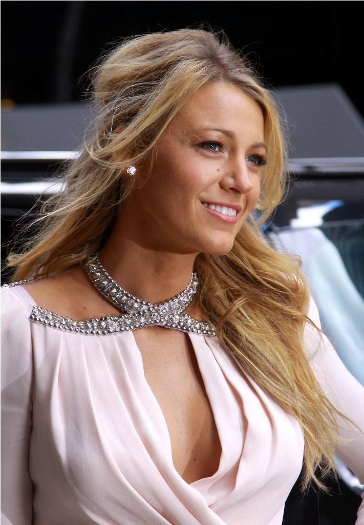 De la Gossip Girl zicere: Blake Lively, dezvaluiri inedite despre frumusete