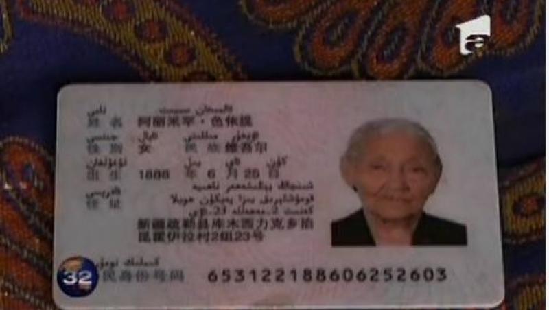 Tinerica, acum vreun secol! O femeie din China are 127 de ani