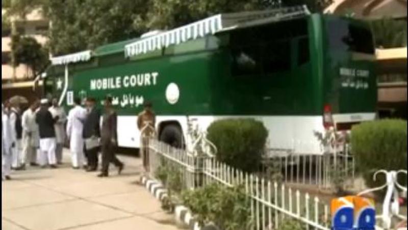 Justitie pe roti, in Pakistan: Tribunalul mobil strabate tara pentru rezolvarea rapida a conflictelor