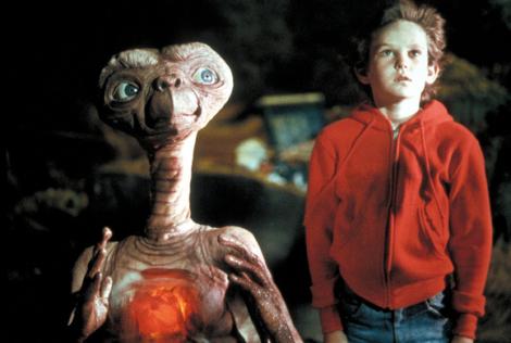 E.T., votat cel mai bun film al copilariei din Marea Britanie