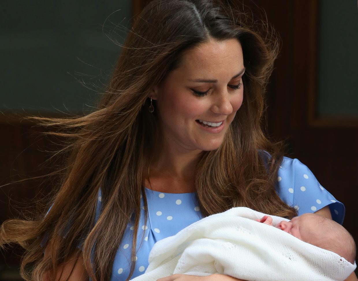  William se intoarce la munca. Micul Print, in grija lui Kate