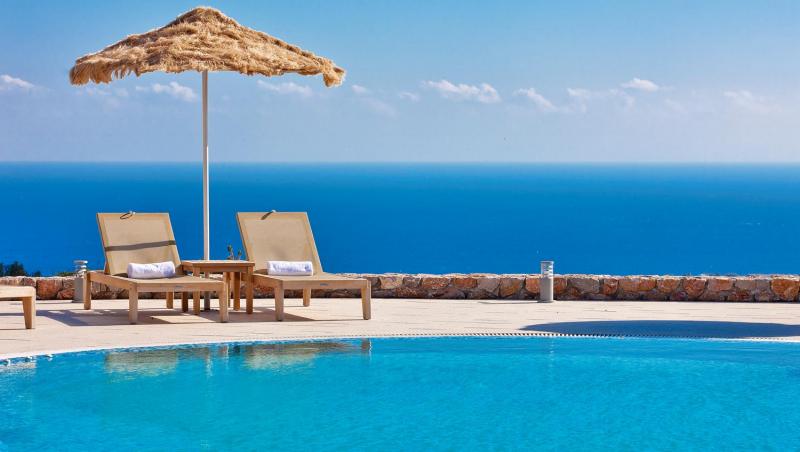Hoteluri romantice in Santorini