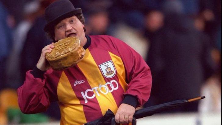 O mascota a fost concediata din cauza kilogramelor in minus. "Esti prea slab pentru noi"