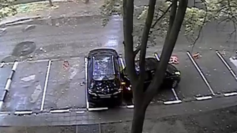 VIDEO FUNNY! Aviz amatorilor! Cea mai nereusita parcare