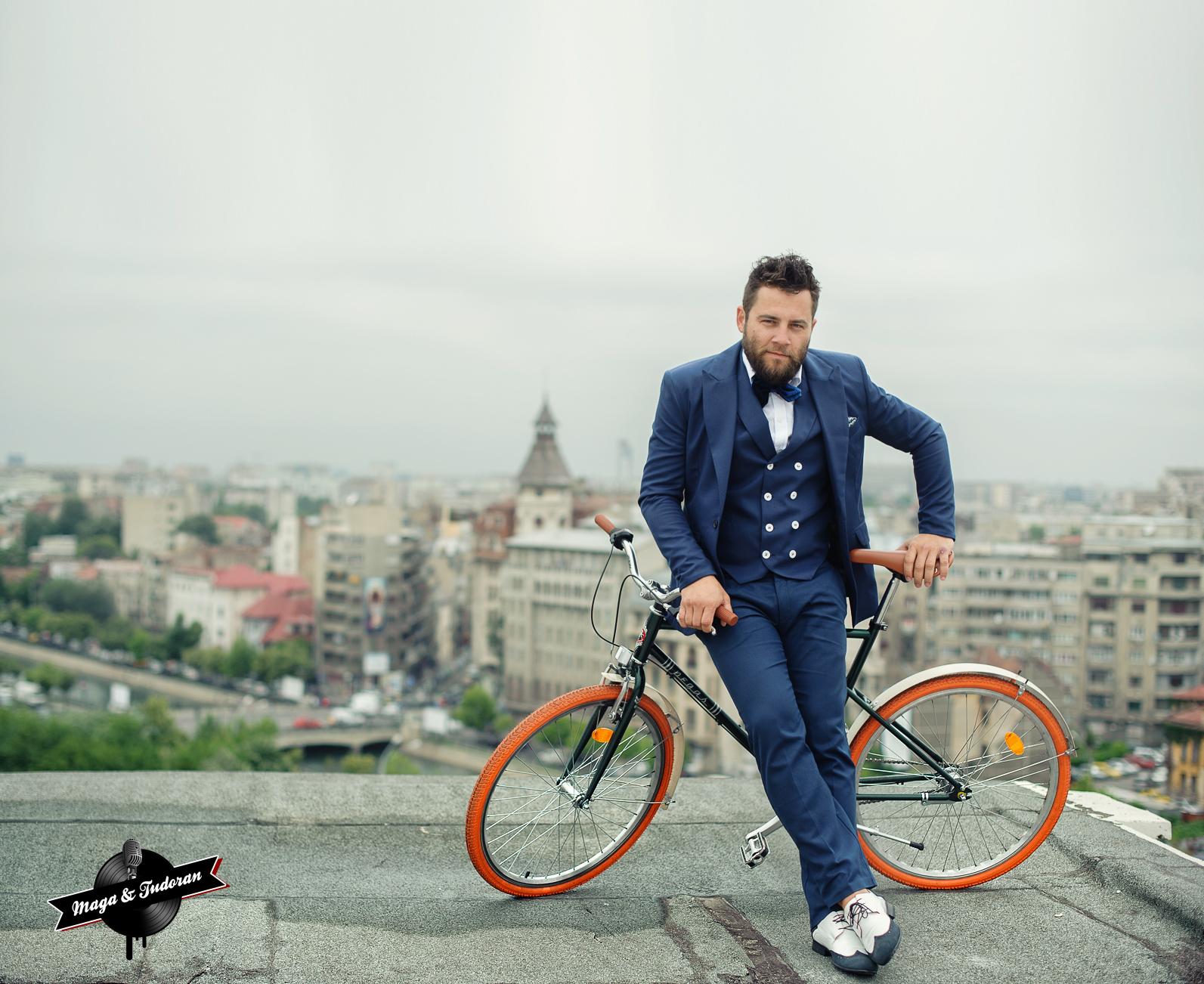 Afla ce artist si-a cumparat prima bicicleta cu banii de la loz in plic&nbsp;