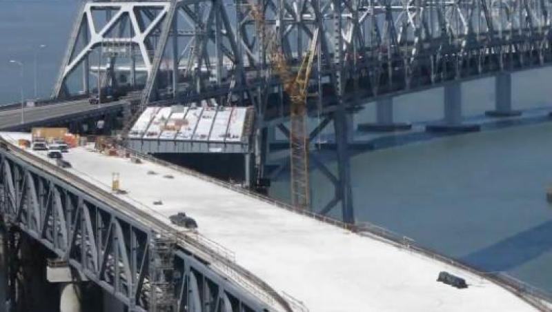 VIDEO: 42.000 de ore in doar patru minute! Cum s-a dezvoltat constructia unui pod de 6,4 miliarde de dolari