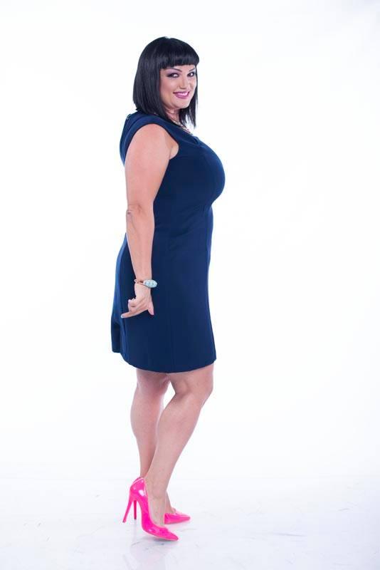 Ozana Barabancea: &ldquo;Va improsc, va blestem, contaminati-va&rdquo;