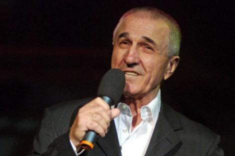 In memoriam, Gheorghe Dinica! Un bust al actorului a fost dezvelit in fata Teatrului de Comedie