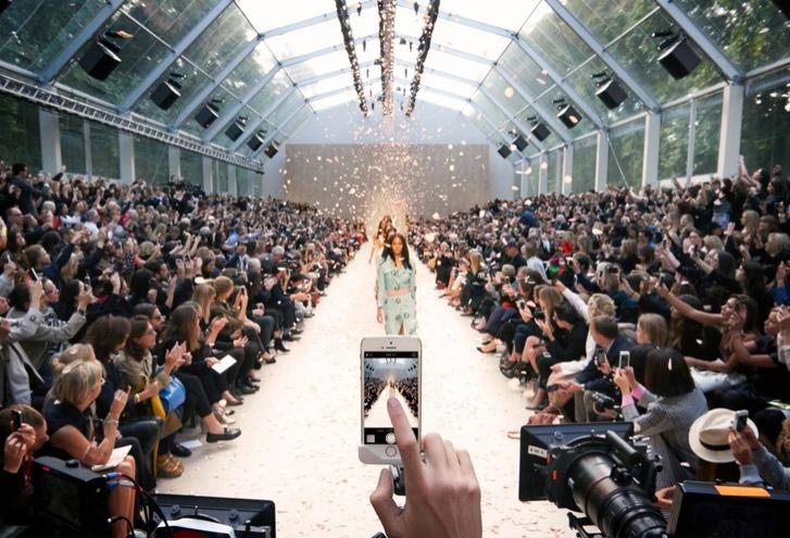 Burberry a filmat la London Fashion Week cu iPhone 5S