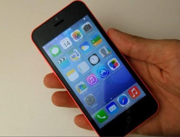 GooPhone i5C, prima clona iPhone 5C este deja disponibla