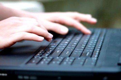 Libertate de exprimare ingradita! Nu au voie sa distribuie si sa discute teme de actualitate pe internet!