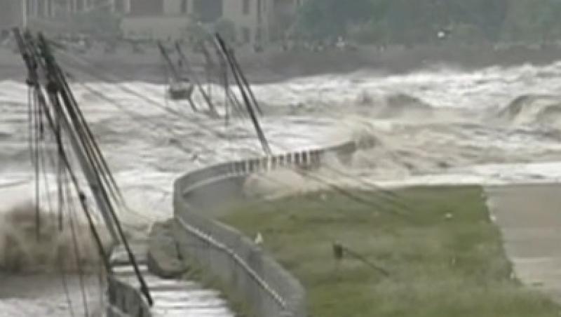 Cel mai puternic taifun al anului a lovit cu putere coasta de sud a Chinei!