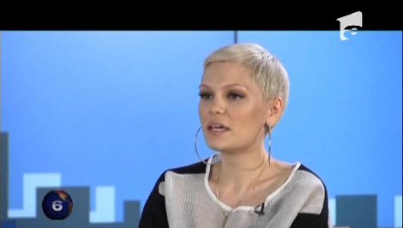 Prima din Marea Britanie! Jessie J s-a intalnit cu fanii