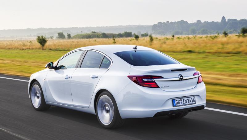 Opel Insignia Facelift – Accent pe motorizari, infotainment si... un plus de stil
