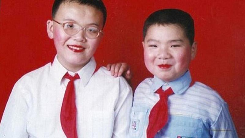 FOTO! Fotografii ciudate din copilaria chinezilor costumati si machiati de parinti