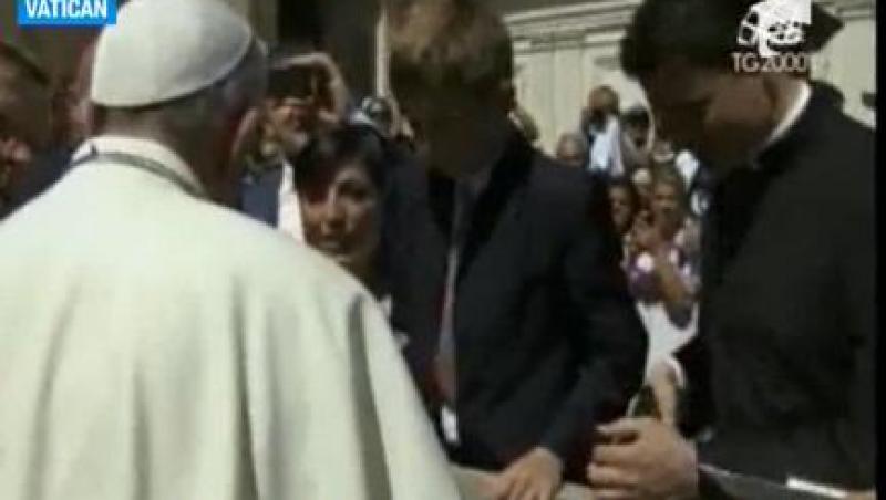 Un copil orfan din Republica Moldova l-a intalnit pe Papa Francisc dupa ce i-a cerut Suveranului sa-i fie tata