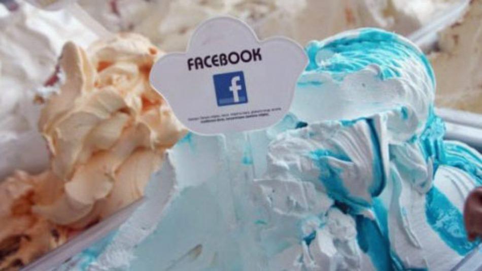 Facebook a devenit comestibil: A aparut inghetata cu gust de retea de socializare