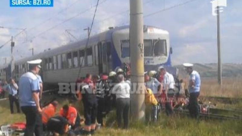 Accident tragic la IASI: noua oameni au murit si un copil se afla in stare grava, dupa ce o masina a fost spulberata de tren