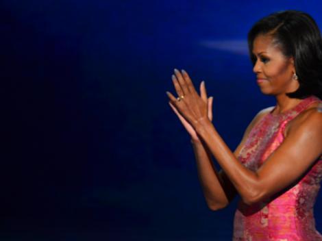Prima doamna a Americii e in Romania! Papusa cu chipul lui Michelle Obama, realizata in Tinutul Oasului (FOTO)
