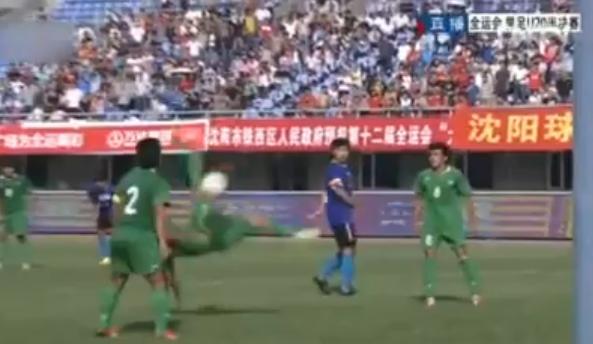 VIDEO: Sa vezi si sa nu crezi! Cel mai tare autogol din toate timpurile e "Made in China"