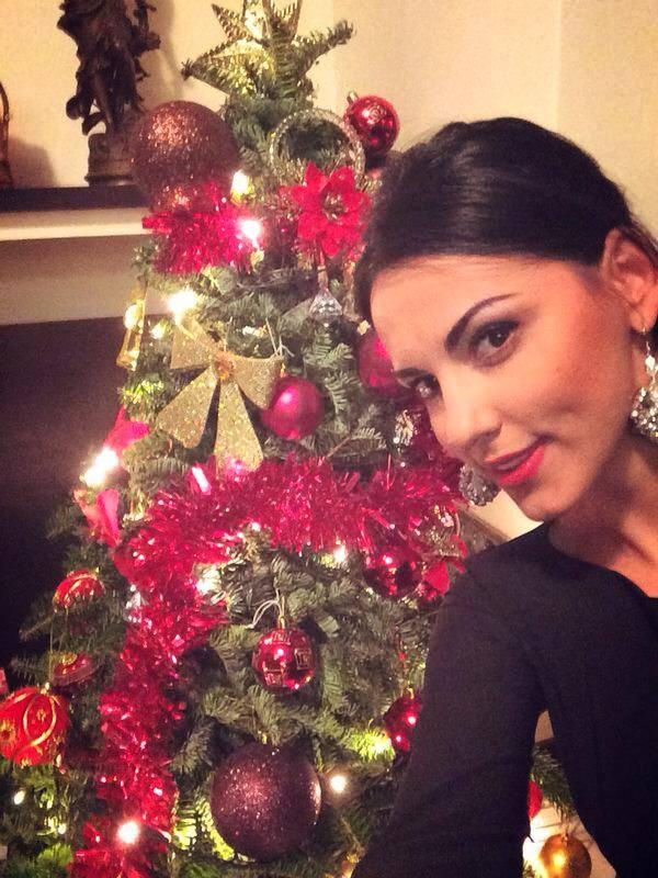 Lavinia P&acirc;rva spune adevărul: "Nu mă voi căsători &icirc;n 2014"!