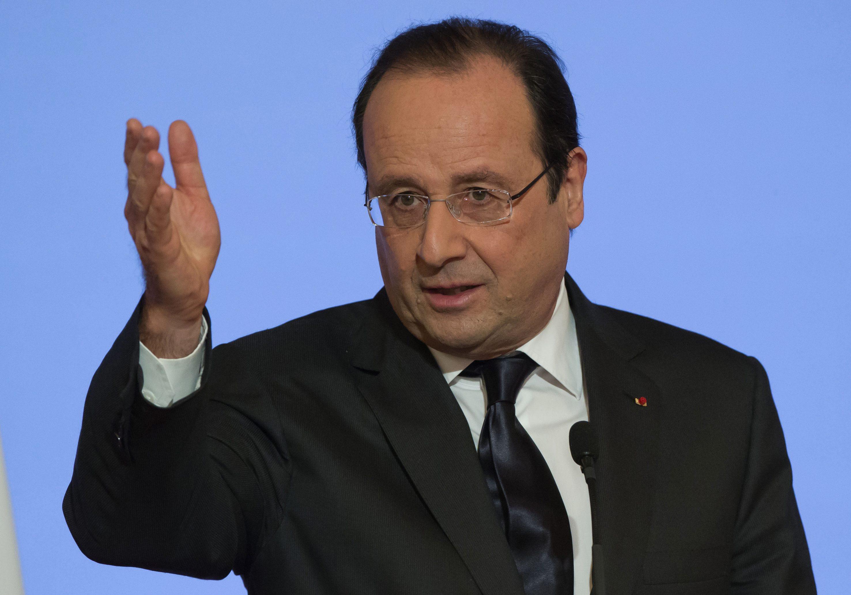 Francois Hollande ar avea o amantă, pe actriţa Julie Gayet