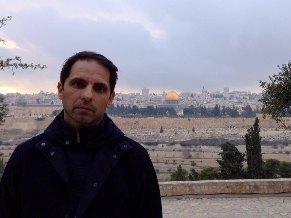 Dan Negru are propria reţetă pentru "linişte şi &icirc;mpăcare"! Vezi cum &icirc;şi re&icirc;ncarcă bateriile pentru un nou an