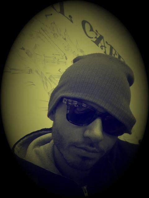 "BAU! Ce faceți?"... Cine e artistul din imagine care a spus asta? A fost la "Te cunosc de undeva"!