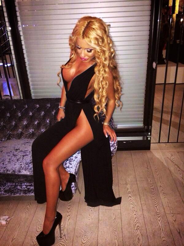 O ţinută... ca la 24 de ani! Loredana Chivu a atras toate privirile de ziua ei