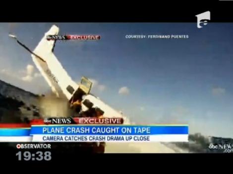 VIDEO | A filmat prăbușirea unui avion! În care se afla și el!!!