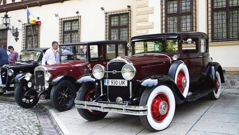 FOTO! Topul celor mai vechi maşini scoase la vânzare în 2013