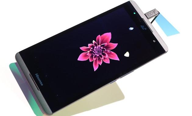 CES 2014: Hisense X1 extrapolează conceptul de phablet până la 6,8 inci