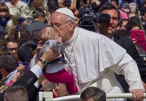 Papa Francisc, despre avort: “Îmi provoacă OROARE”