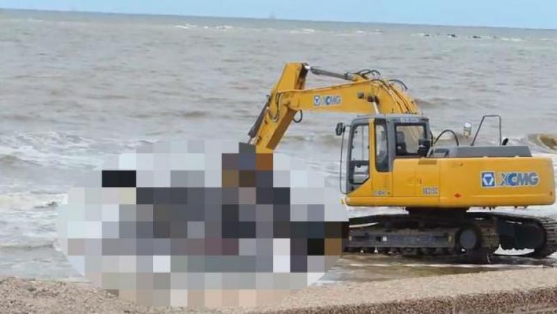 Eveniment INEXPLICABIL în capitala Uruguayului: Iată ce au descoperit turiștii pe plajă!