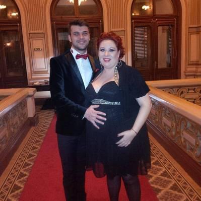 Oana Roman se mărită chiar &icirc;n acest moment! Imagini de la cununia civila