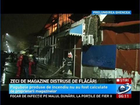 Un complex comercial din Ghencea, distrus de un incendiu puternic!