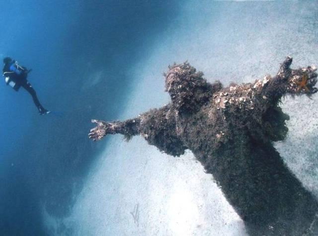 Iată c&acirc;teva locuri părăsite care merită văzute!