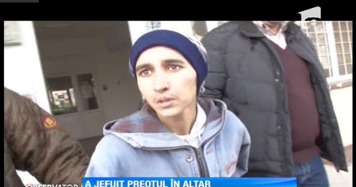 Un preot a fost jefuit de o t&acirc;nără bolnavă de SIDA