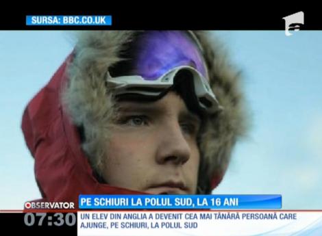 Un elev de 16 ani, cea mai tânără persoană care a ajuns pe schiuri la Polul Sud