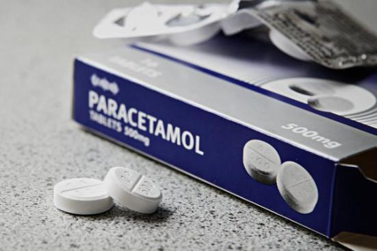 Ce se &icirc;nt&acirc;mplă &icirc;n corpul tău atunci c&acirc;nd &icirc;nghiţi o pastilă de paracetamol. "Trebuie mare atenţie"