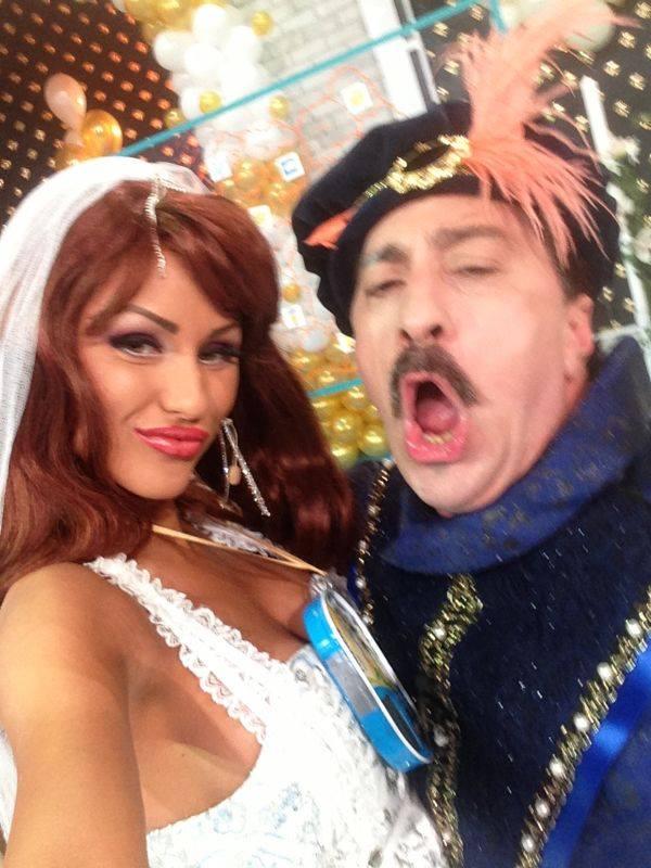 Inevitabilul s-a produs. Daniela Crudu a &icirc;mbrăcat rochia de mireasă...