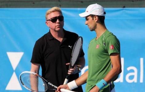 VIDEO: Novak Djokovic s-a distrat pe seama antrenorului său, Boris Becker