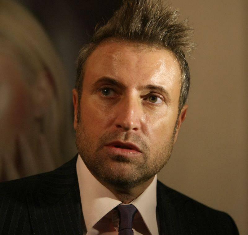 Emoţionant! Cătălin Botezatu pl&acirc;nge moartea pilotului Adrian Iovan