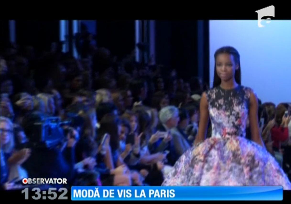 Ţinutele brodate, vedetele Săptăm&acirc;nii Modei de la Paris