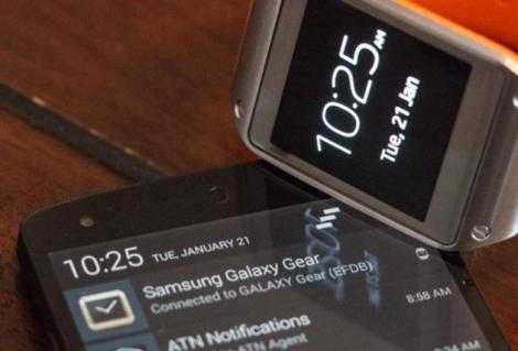 Galaxy Gear funcţionează neoficial şi cu Nexus 5