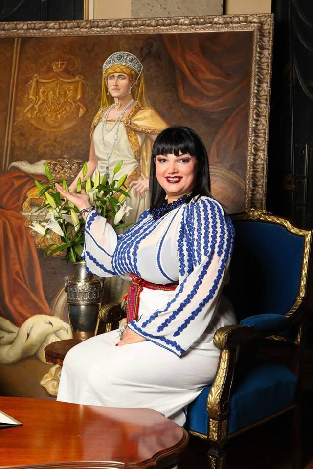 Ozana adună fani pe Facebook și c&acirc;nd ...tace