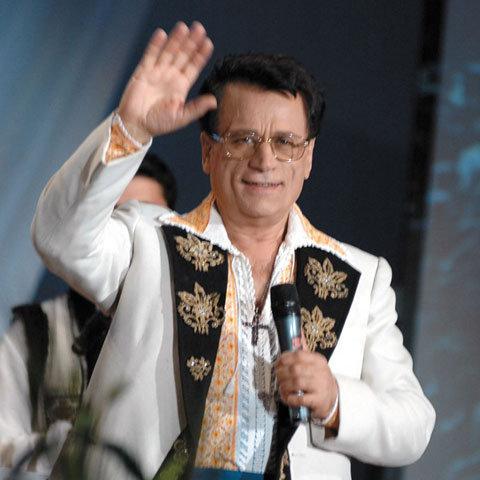 Ion Dolănescu, comemorare emoţionantă &icirc;n ziua &icirc;n care ar fi &icirc;mplinit 70 de ani! Au făcut pace cei doi fii ai săi de dragul tatălui?